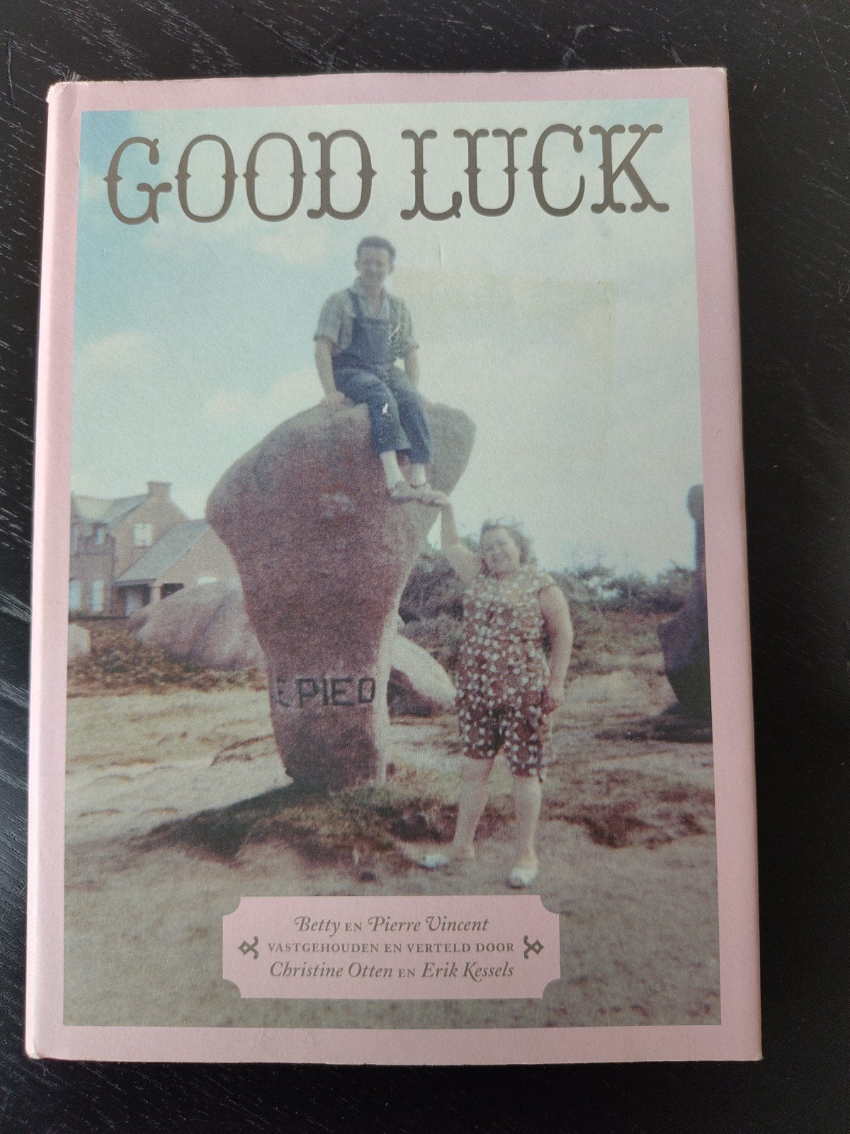 Good Luck - Betty en Pierre Vincent (C. Otten & E. Kessels), Ophalen of Verzenden, Zo goed als nieuw, Christine Otten en Erik Kessels
