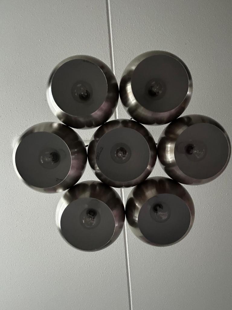 Moderne hanglamp met 7 bollen, geborsteld metaal, Ophalen, Zo goed als nieuw, Knoop of Knopen