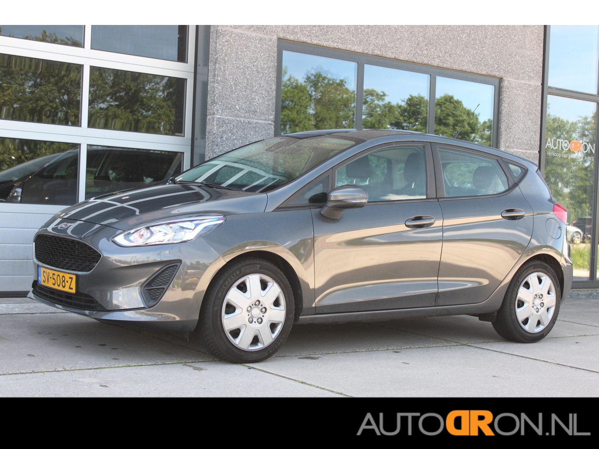 Ford Fiesta 1.1 Trend Motor Tikt Alleen Handel&Export!, Auto's, Ford, Voorwielaandrijving, Start-stop-systeem, 23 km/l, Origineel Nederlands