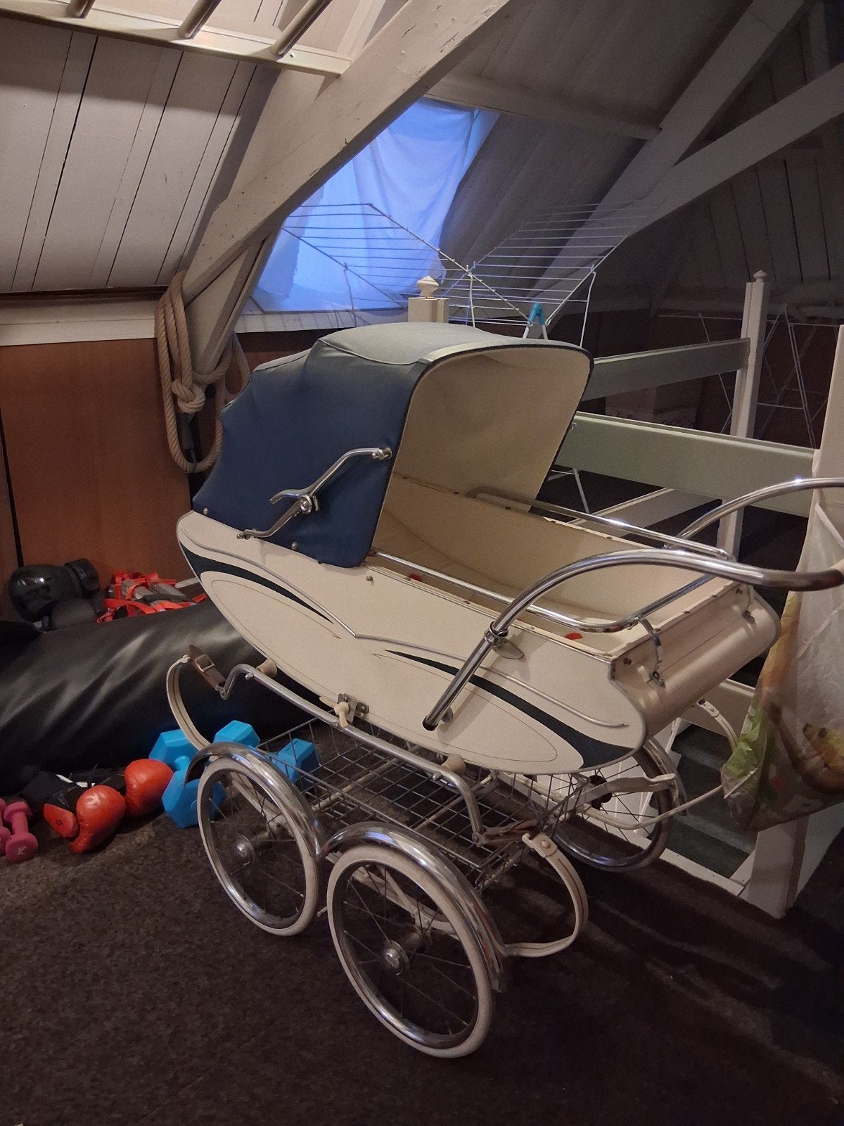 Riemersma kinderwagen Vintage, Ophalen