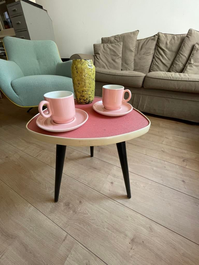 Vintage midcentury bijzettafel, plantentafel. 50’s/60’s., Minder dan 45 cm, Minder dan 55 cm, Gebruikt, Ophalen of Verzenden