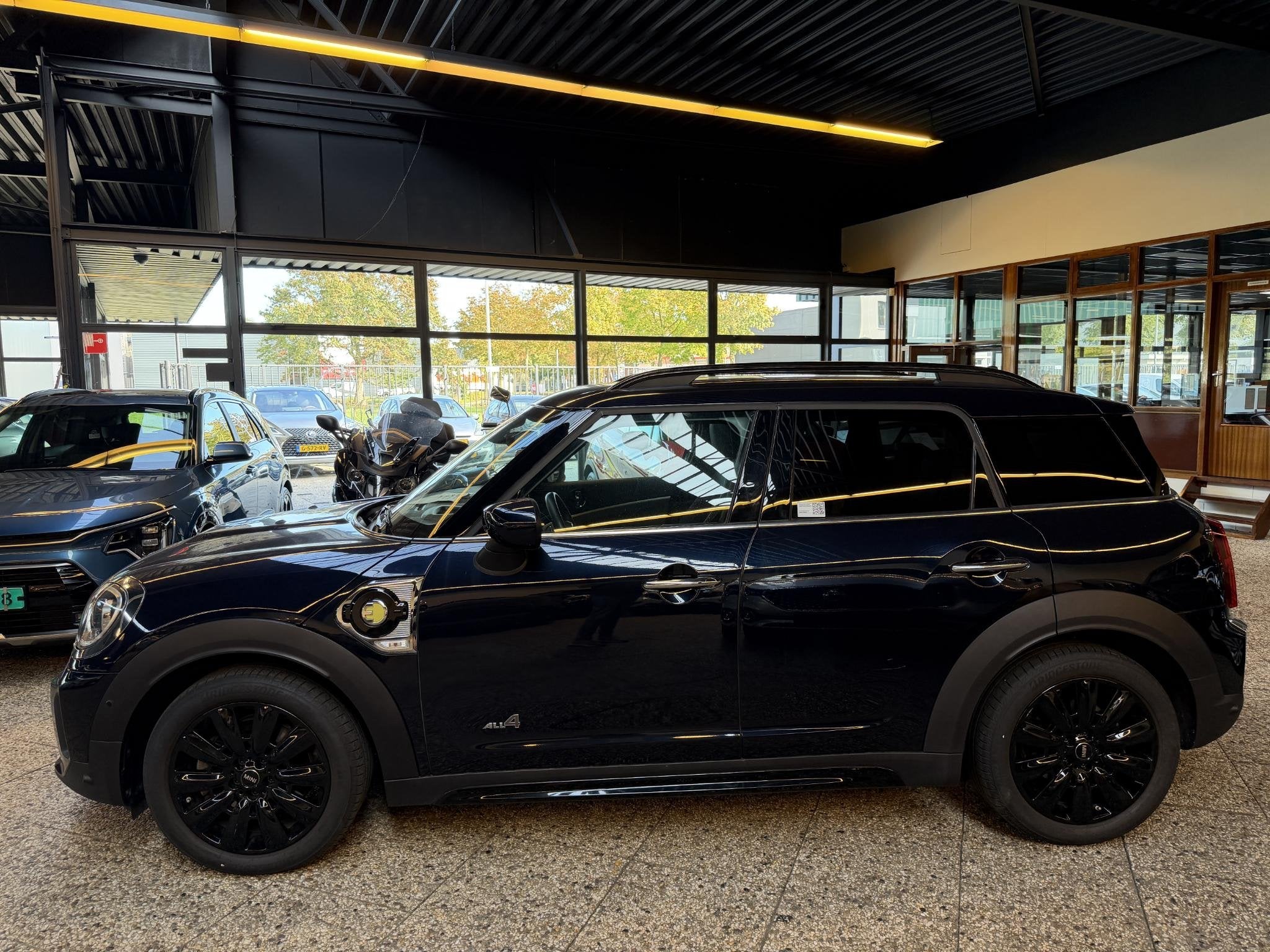 MINI Countryman 1.5 Cooper S E ALL4 Essential | HUD | Pano |, Automaat, Euro 6, Countryman, Blauw