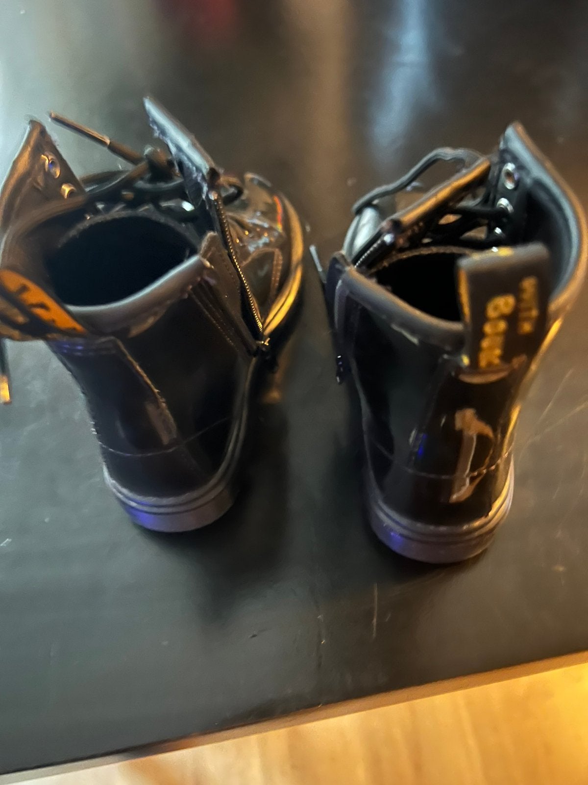 Dr martens 28, Ophalen of Verzenden, Zo goed als nieuw, Meisje, Schoenen