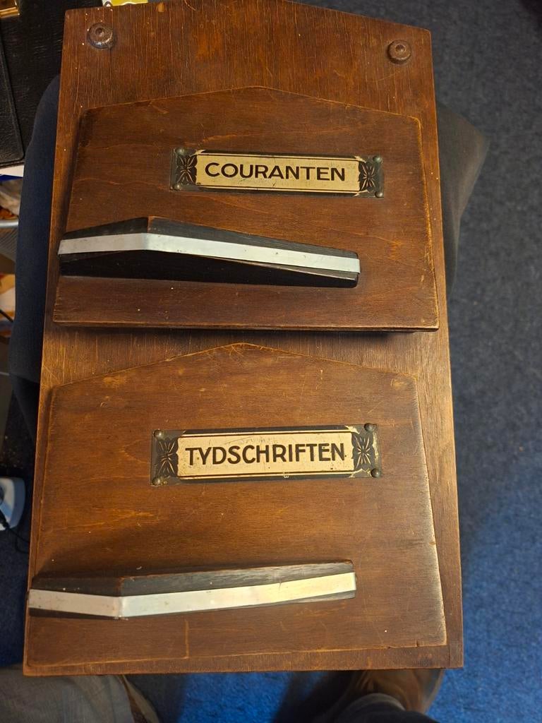 Vintage Houten Kranten- en Tijdschriftenhouder, Ophalen of Verzenden, Gebruikt