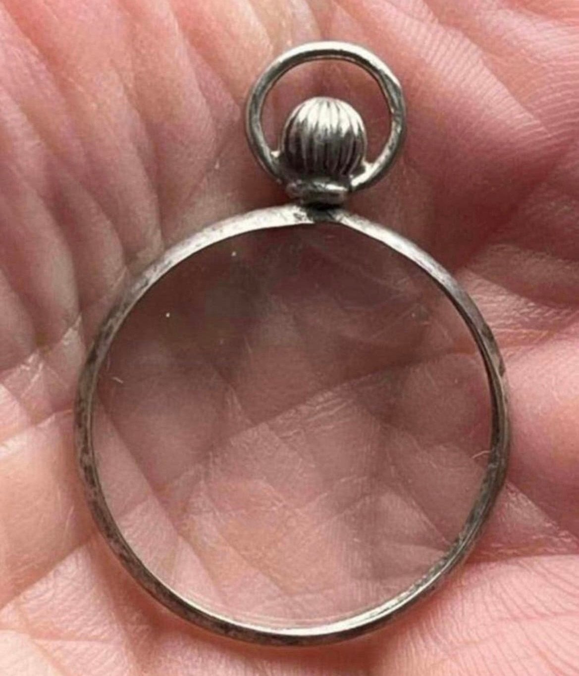 Antieke zilveren medaillon, Ophalen of Verzenden, Zilver, Hanger