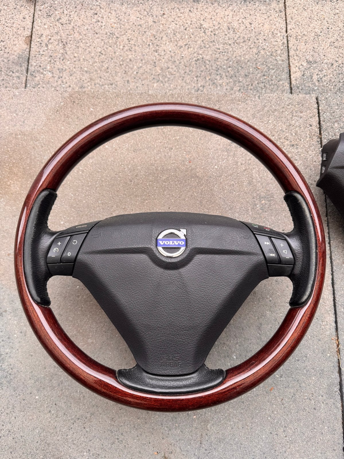Volvo P2 Stuurwiel met Houtinleg en 2x Airbag - Gebruikt, Ophalen of Verzenden, Gebruikt, Volvo