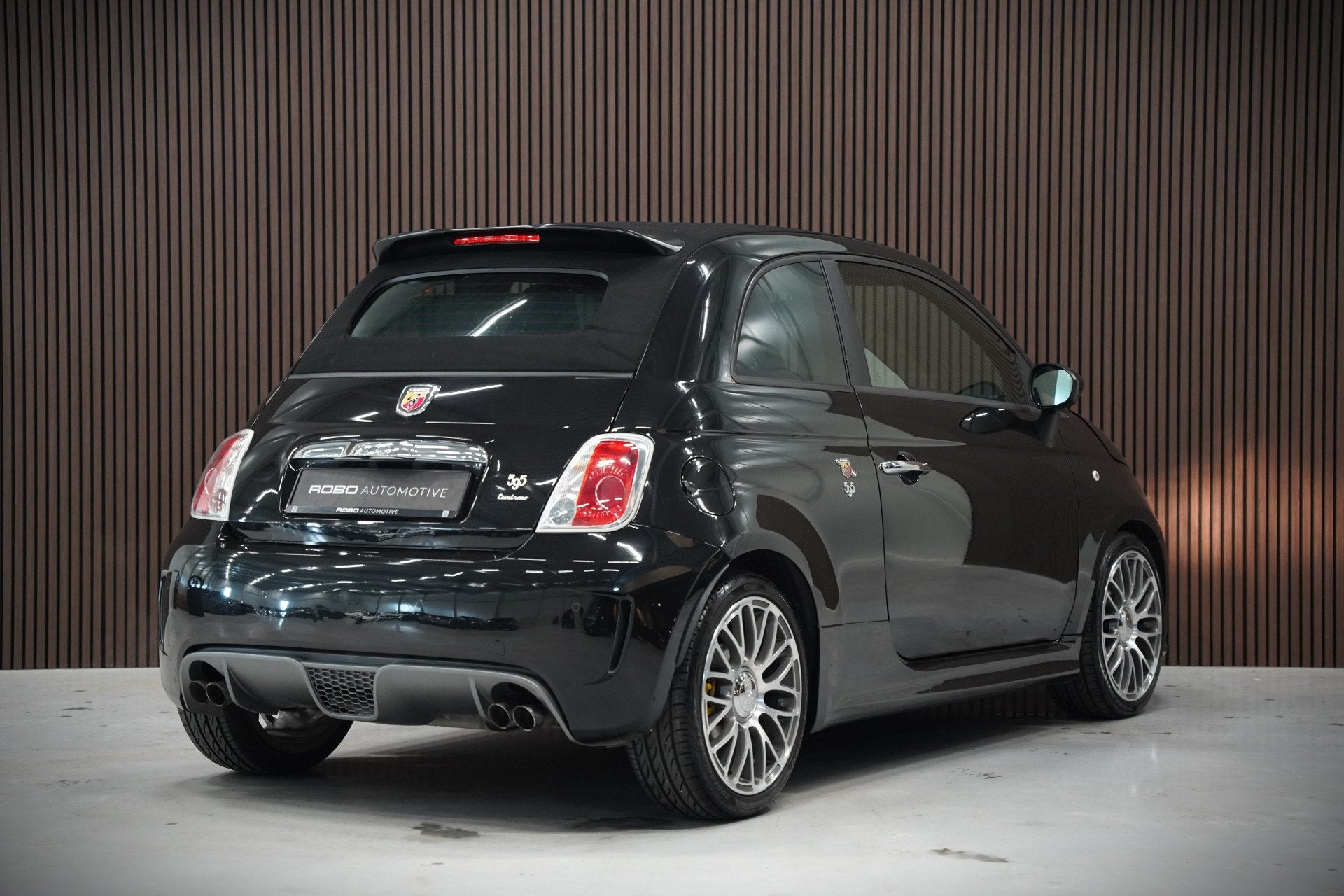 Abarth 500 C 1.4 T-Jet Abarth 595 Turismo | Stoelverwarming, Auto's, Voorwielaandrijving, 15 km/l, Zwart, 4 cilinders