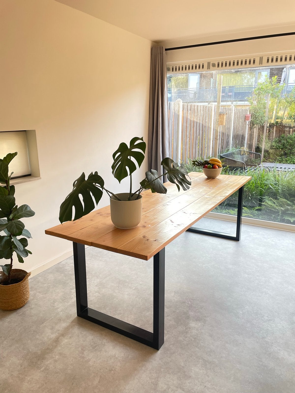 Eettafel 250 x 80 cm, Huis en Inrichting, Tafels | Eettafels, Ophalen, 200 cm of meer, 50 tot 100 cm, Zo goed als nieuw