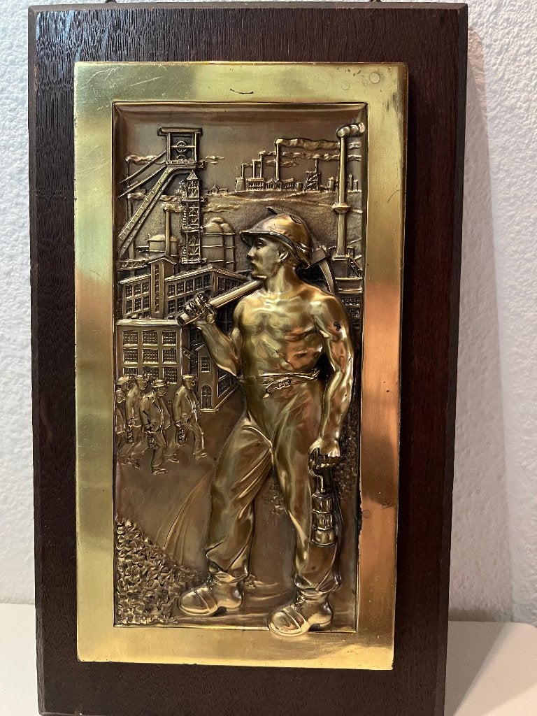mijnwerker plaquette de mijnwerker, Antiek en Kunst, Ophalen of Verzenden, Brons