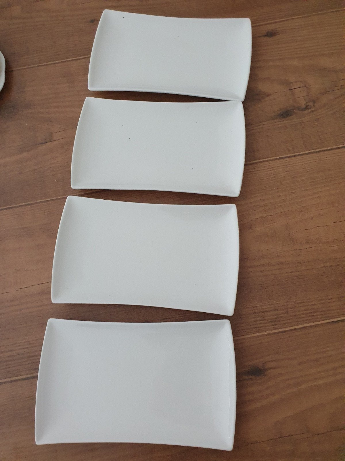 Maxwell Williams White basis, 20 cm x 11 cm, Ophalen of Verzenden, Porselein, Overige stijlen, Overige typen