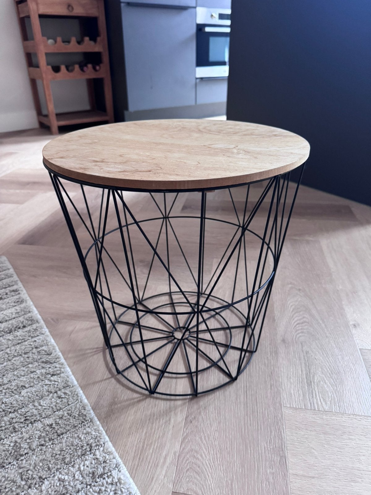 Bijzettafeltje houten deksel, Ophalen, Zo goed als nieuw, Rond, Minder dan 55 cm