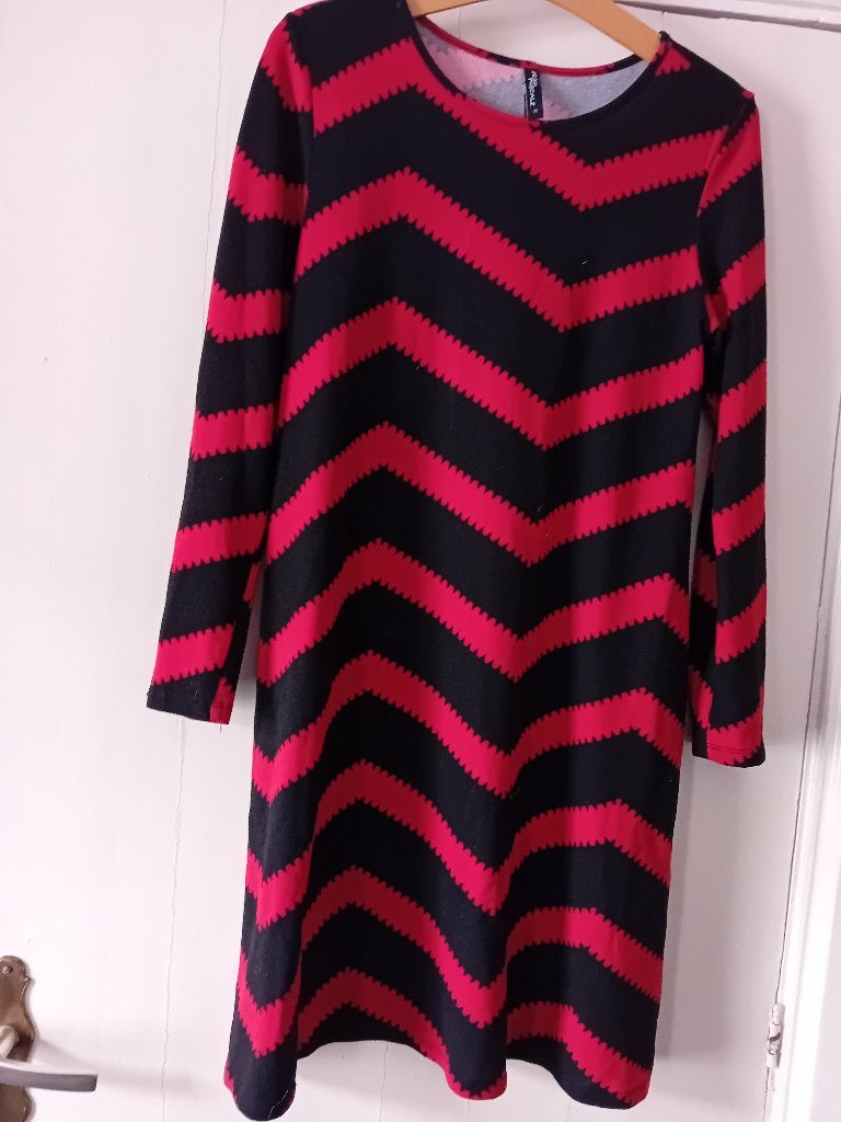jurk, Maat 38/40 (M), Zwart, Ophalen of Verzenden, Gedragen