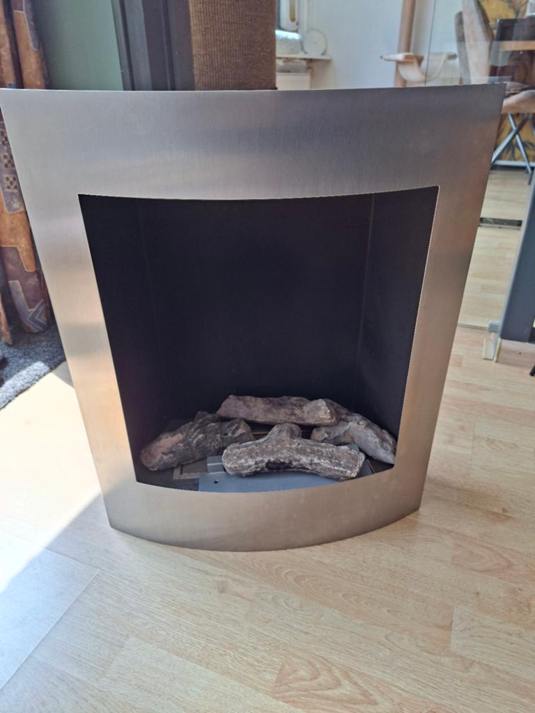 Moderne RVS bio ethanol haard - Vrijstaand Design, Huis en Inrichting, Haarden, Ophalen, Gebruikt, Vrijstaande haard, Gelhaard