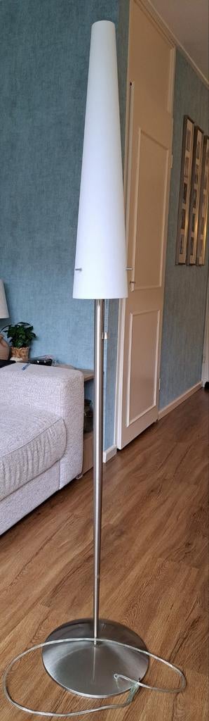 Leuke schemerlamp, Huis en Inrichting, Lampen | Vloerlampen, Ophalen, Gebruikt, Glas, 100 tot 150 cm