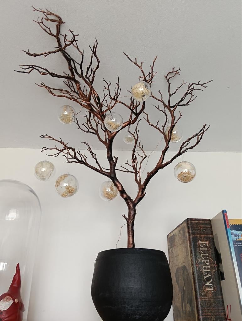 Decoratieve tak zwart/koper met verlichting in pot, Huis en Inrichting, Woonaccessoires | Overige, Ophalen