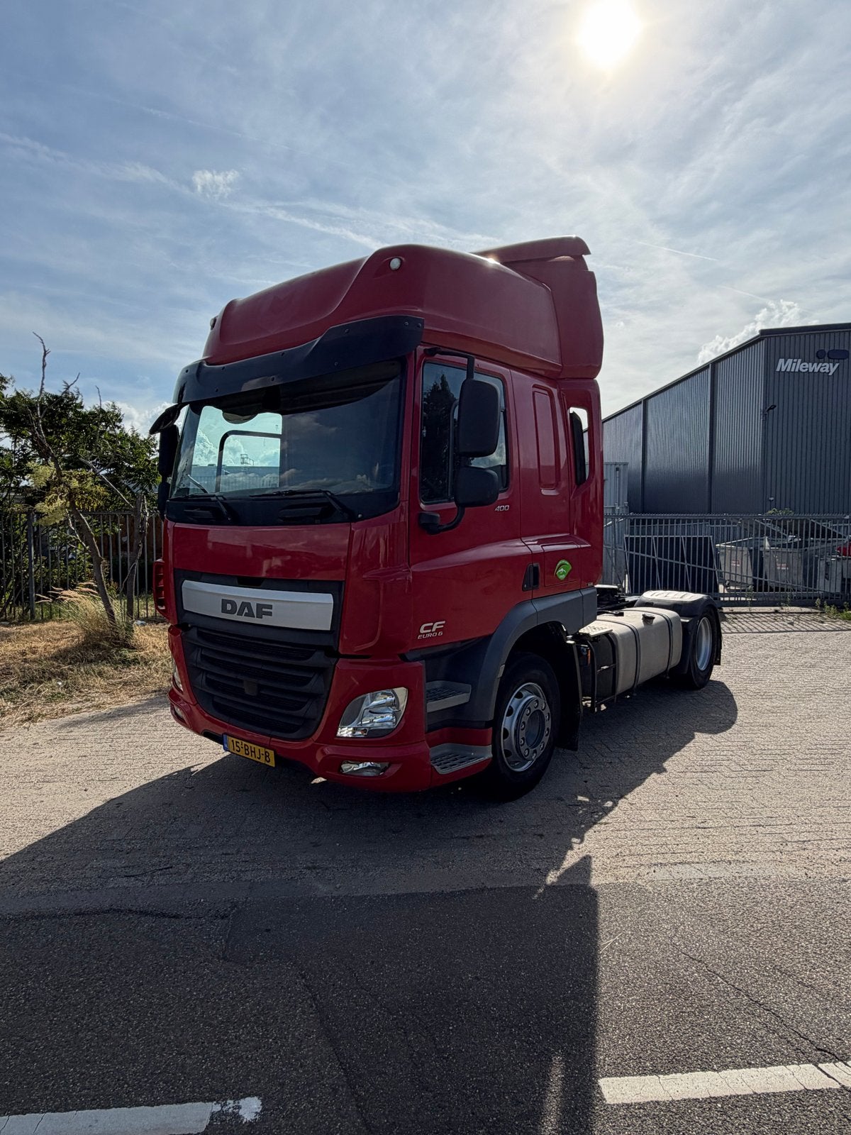 Daf cf 400 automaat km 438.000 4x2 bouwjaar 2017 apk 07-2027, Auto's, Vrachtwagens, Automaat, Stof, Euro 6, Bedrijf