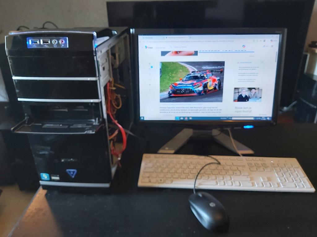 Nette Desktop set met Windows 10/ pc lcd keyboard muis, Ophalen, Gebruikt, Met monitor, HDD
