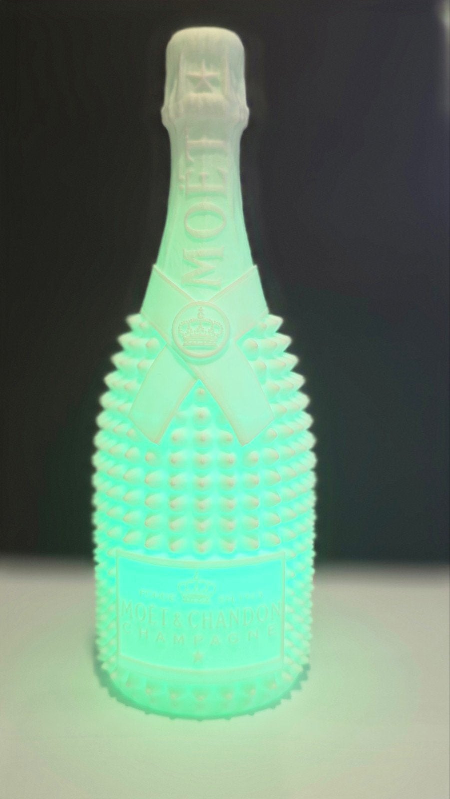 Moët & Chandon LED fles lamp met afstandsbediening, Overige merken, Kunststof, Meerkleurig, Overige fittingen