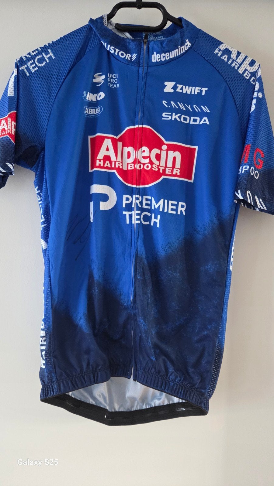 Alpecin Premier Tech wielershirt handtekening Jasper Philips, Ophalen of Verzenden, Zo goed als nieuw, Kleding