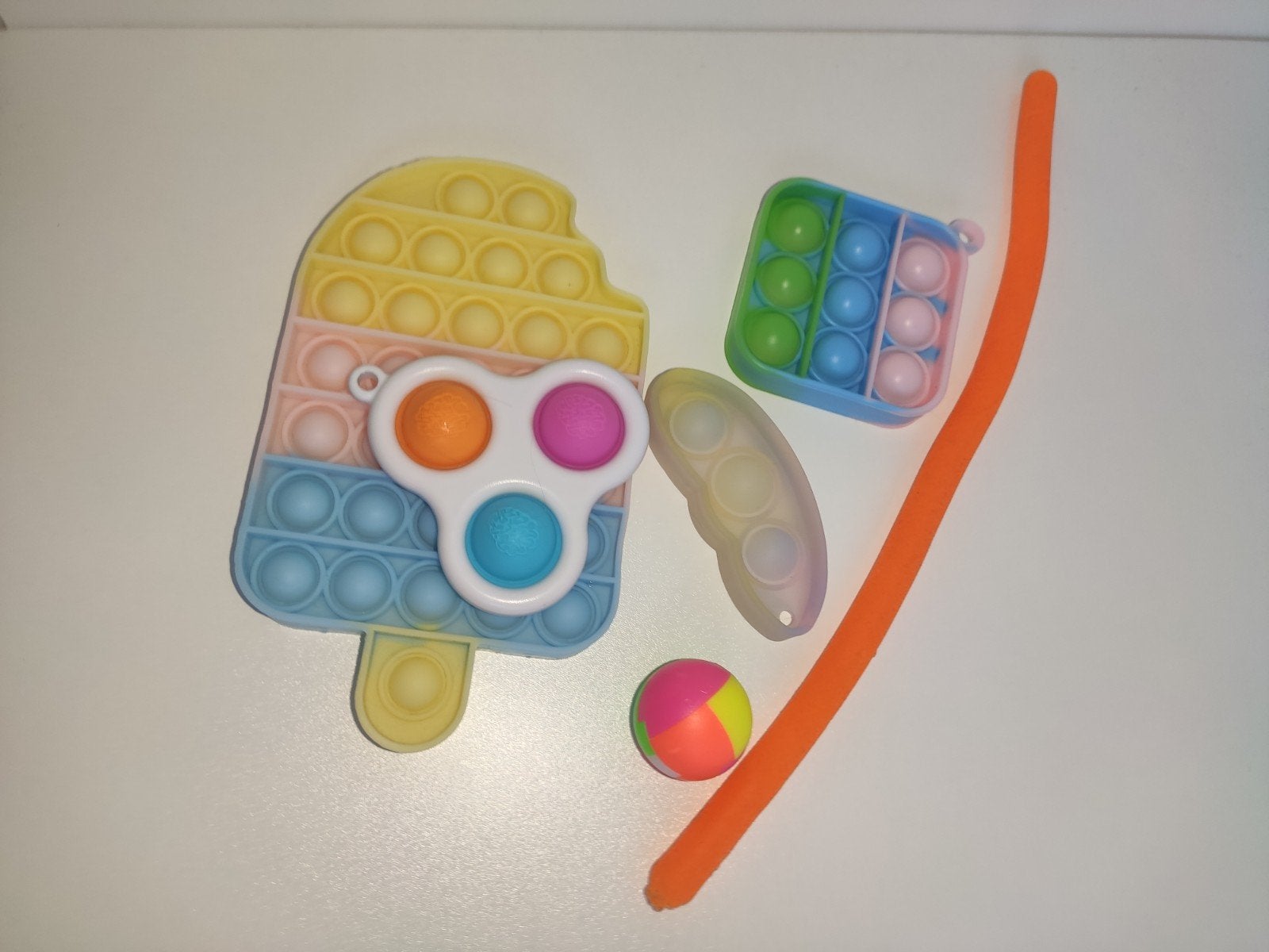 Fidgets, Ophalen of Verzenden, Zo goed als nieuw