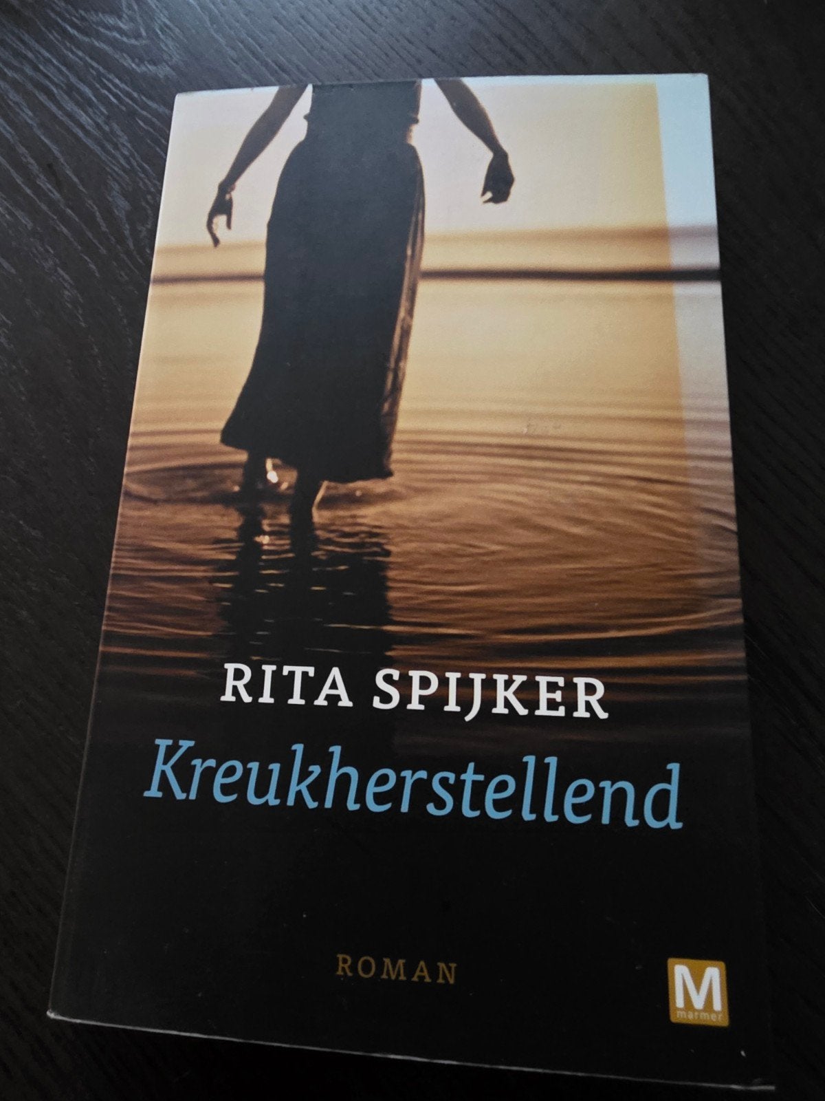R.ita Spijker - Kreukherstellend, Ophalen of Verzenden, Gelezen, R.ita Spijker