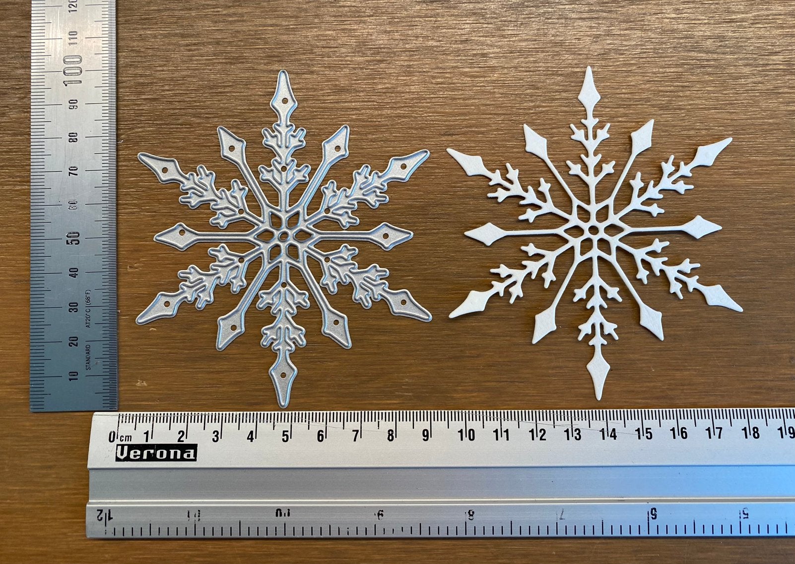 Snijmal Sneeuwvlok/Kerstster, Hobby en Vrije tijd, Ophalen of Verzenden, Nieuw, Kerst, Pons of Mal