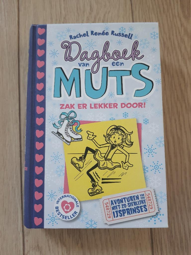 Dagboek van een muts deel 4, Rachel Renée Russell, Ophalen of Verzenden, Zo goed als nieuw, Fictie