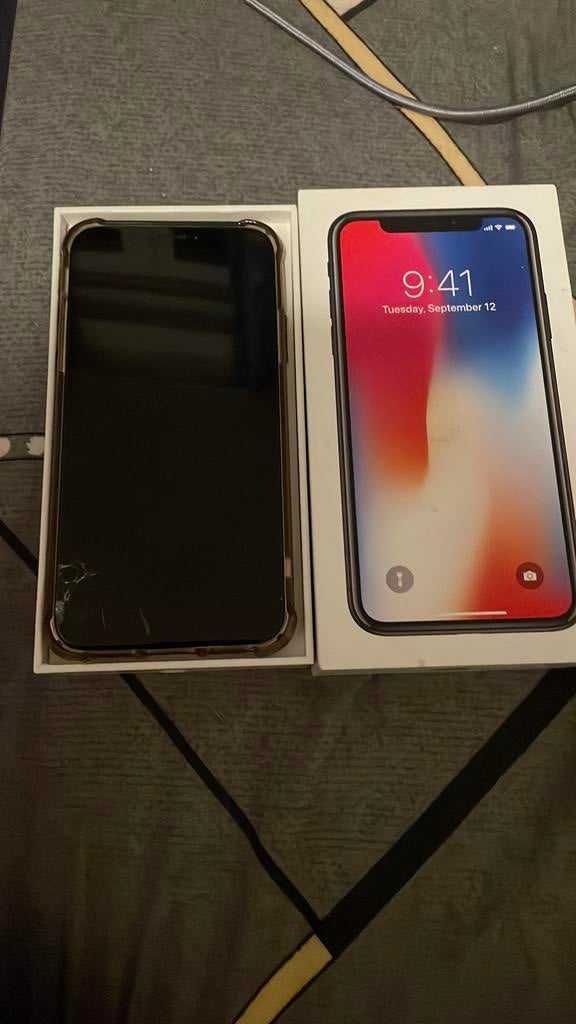 Iphone x doet het niet moet scherm vervangen, Telecommunicatie, Mobiele telefoons | Apple iPhone, Ophalen of Verzenden, Zo goed als nieuw