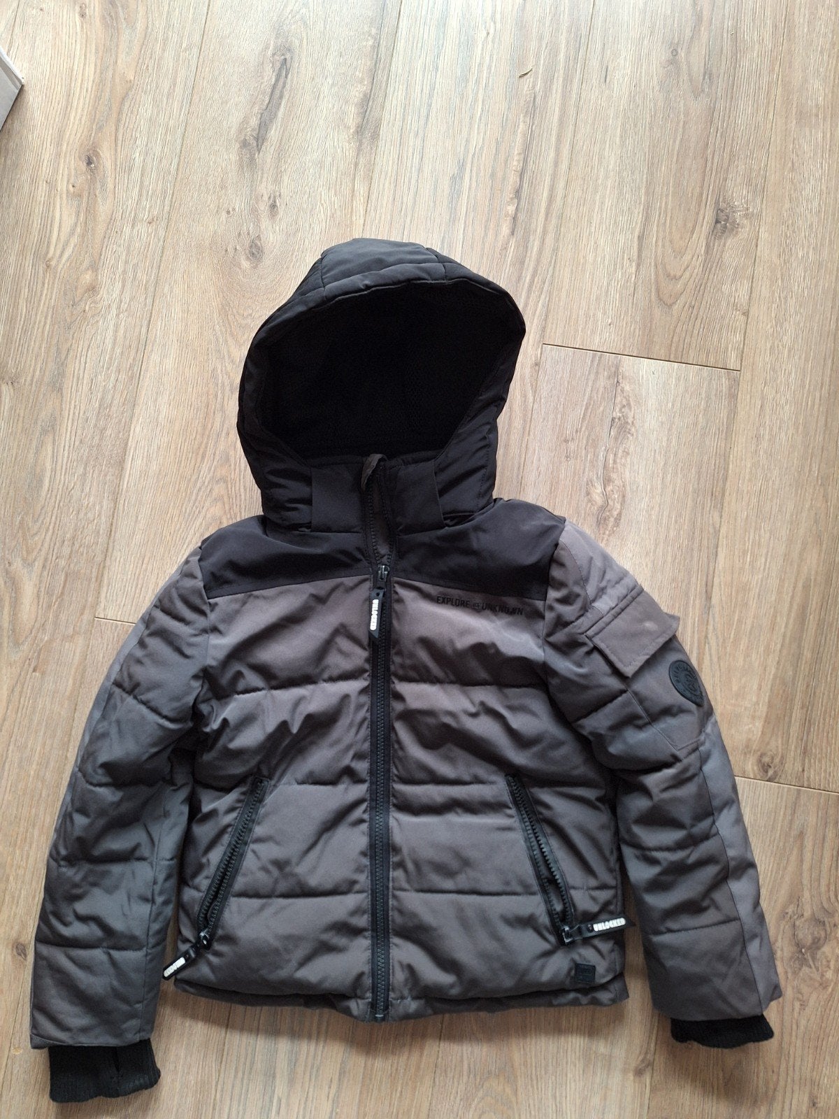 Stoere jongens winterjas maat 116/122 - Unlocked, Ophalen of Verzenden, Gebruikt, Unlocked, Jongen