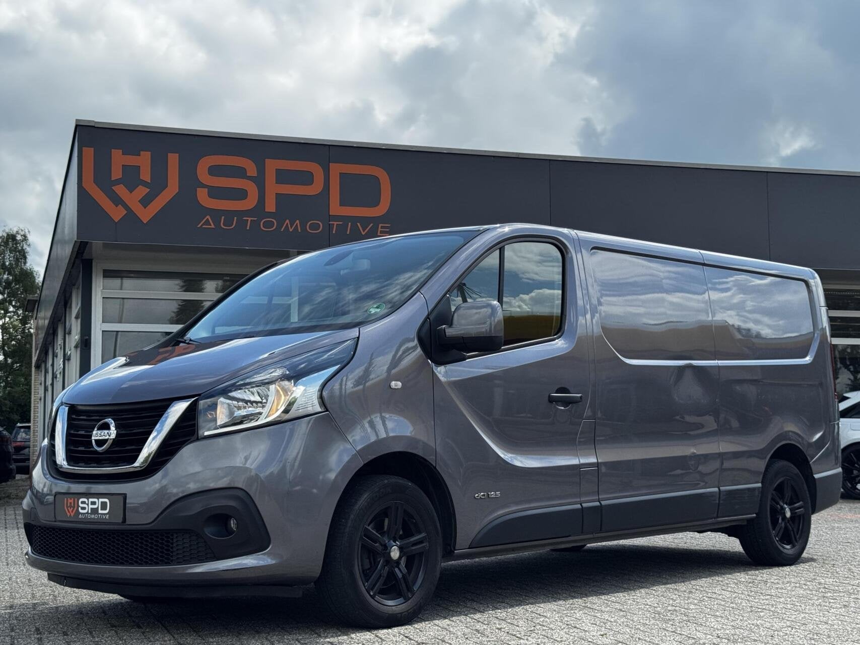 Nissan NV300 bestel 1.6 dCi 125 L2H1 Optima S&S|Trekha|Camer, Voorwielaandrijving, Gebruikt, 4 cilinders, 2000 kg