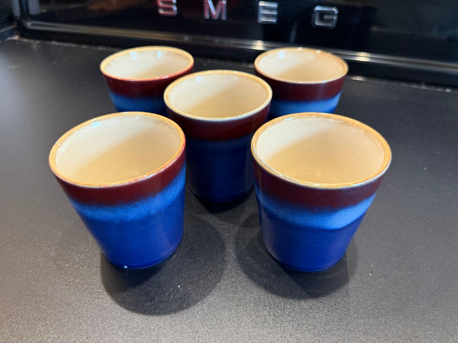 5 Blauwe HKliving koffiemokken, Overige merken, Keramiek, Zo goed als nieuw, Mok