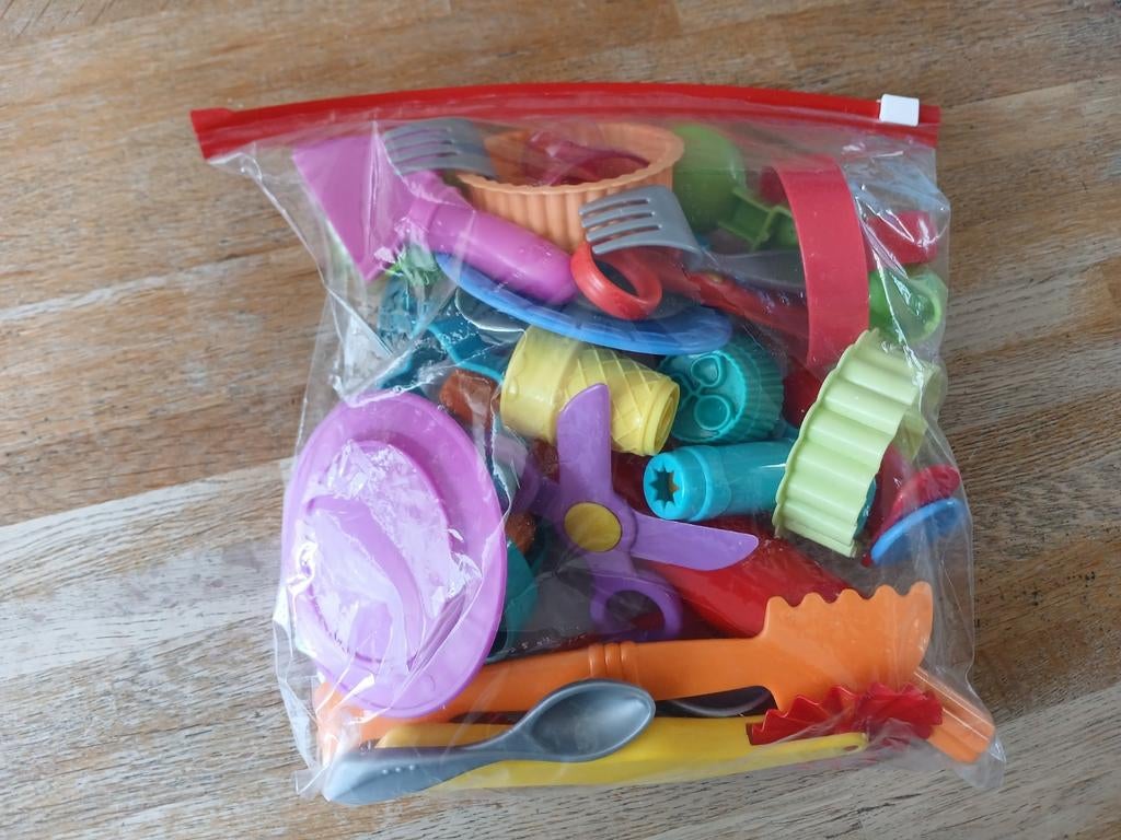 Zak met klei spulletjes / vormpjes, Ophalen of Verzenden