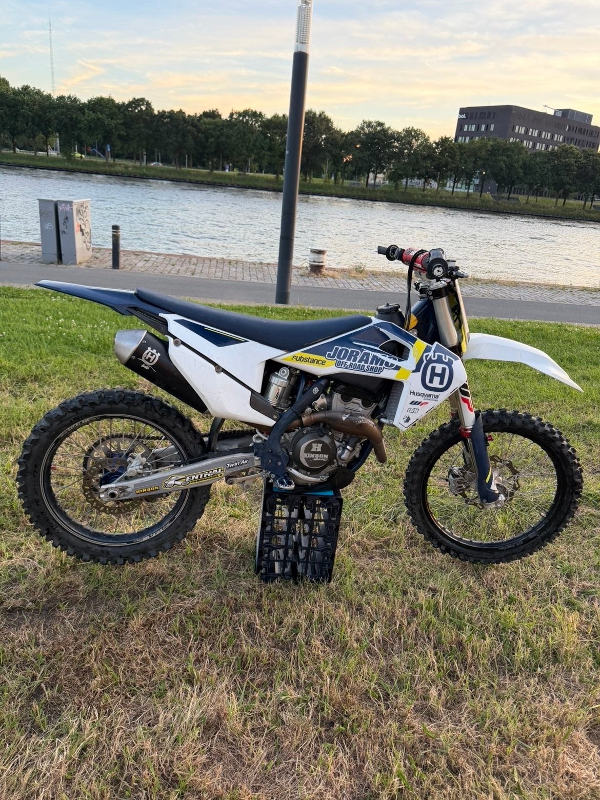Husqavarna FC250, Sportuitlaat, Gebruikt, Crossmotor, Handgeschakeld