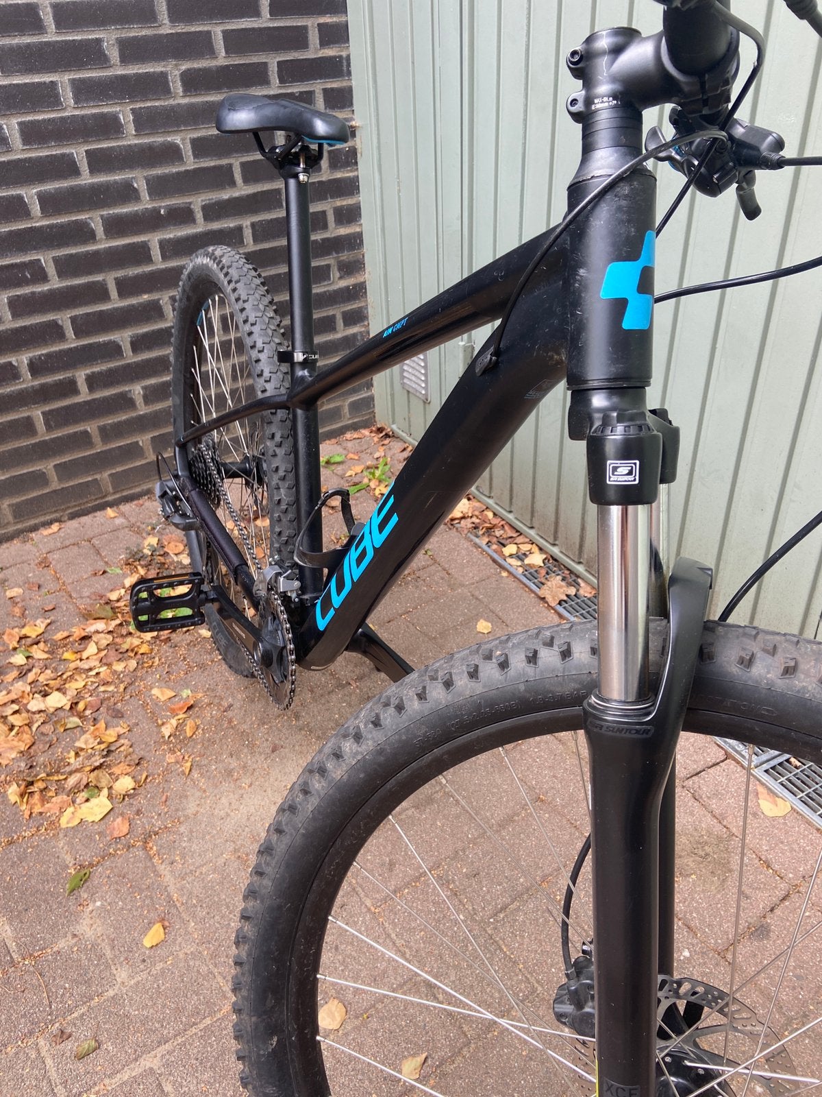 Nette Cube AIM BLACK/ BLUE, Fietsen en Brommers, Gebruikt, Hardtail, Schijfrem, Ophalen