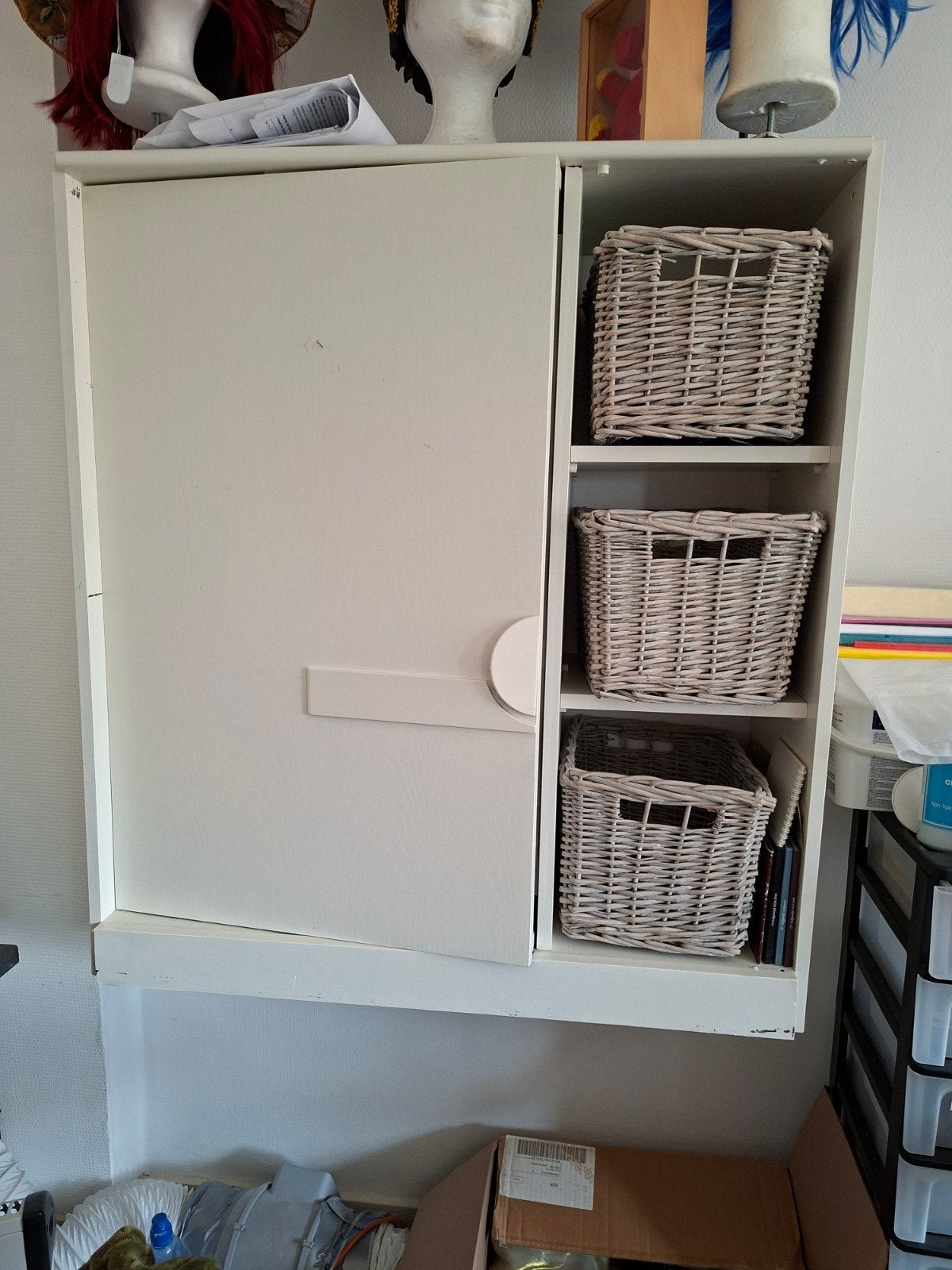 Hangende Kast met Leggers voor Salon/Praktijk (94x36x103cm), Huis en Inrichting, Ophalen