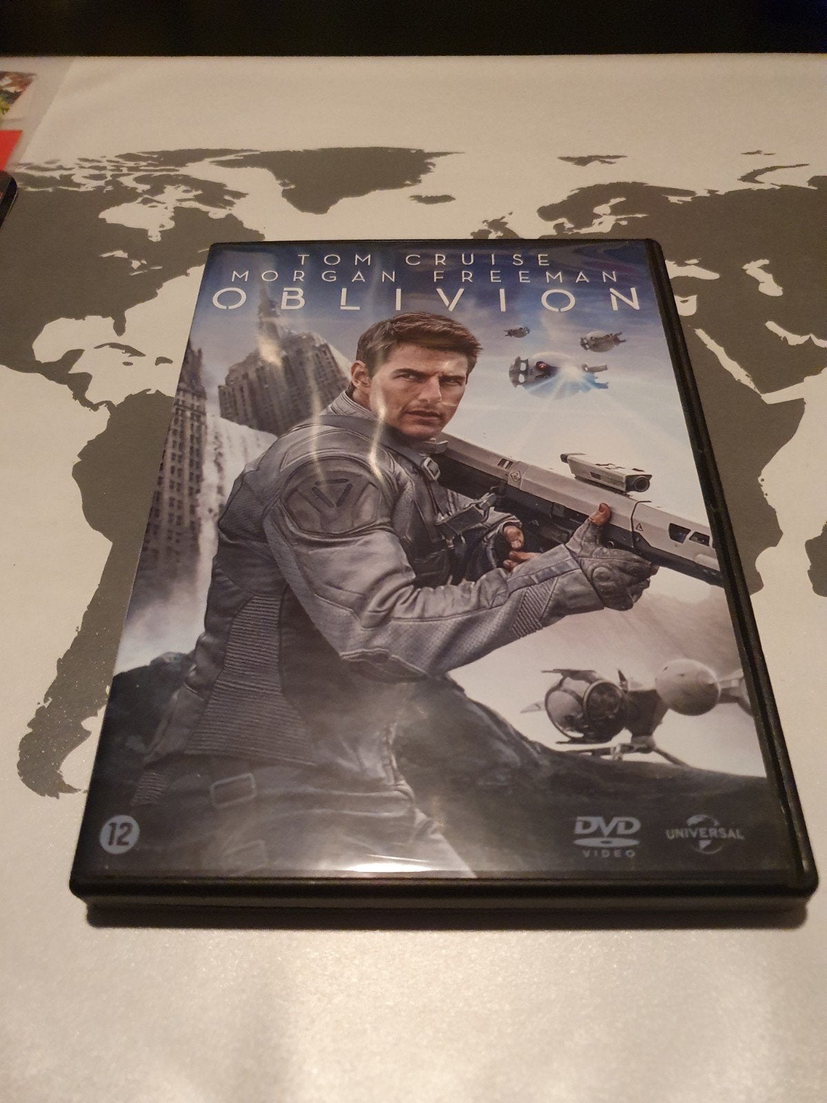 Oblivion DVD - Sciencefictionfilm met Tom Cruise, Vanaf 12 jaar, Ophalen of Verzenden, Gebruikt, Science Fiction