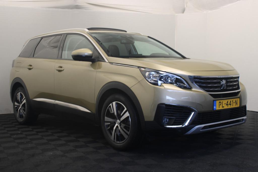Peugeot 5008 1.2 PureTech Allure |Pano|Camera|Navi|, Auto's, Gebruikt, 1199 cc, Bedrijf, 690 kg