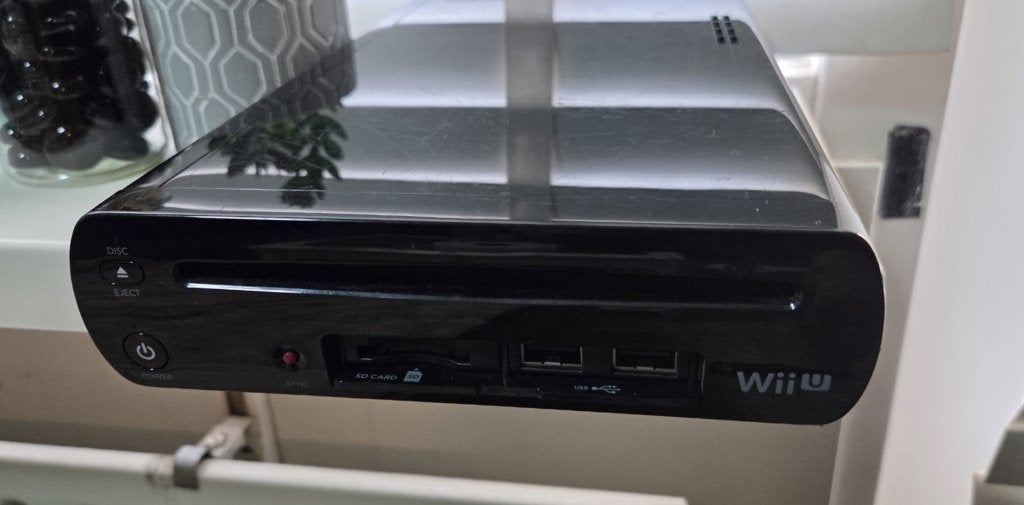 Wii u (Console) (Onderdelen/reparatie), Ophalen of Verzenden, Niet werkend, Zonder controller