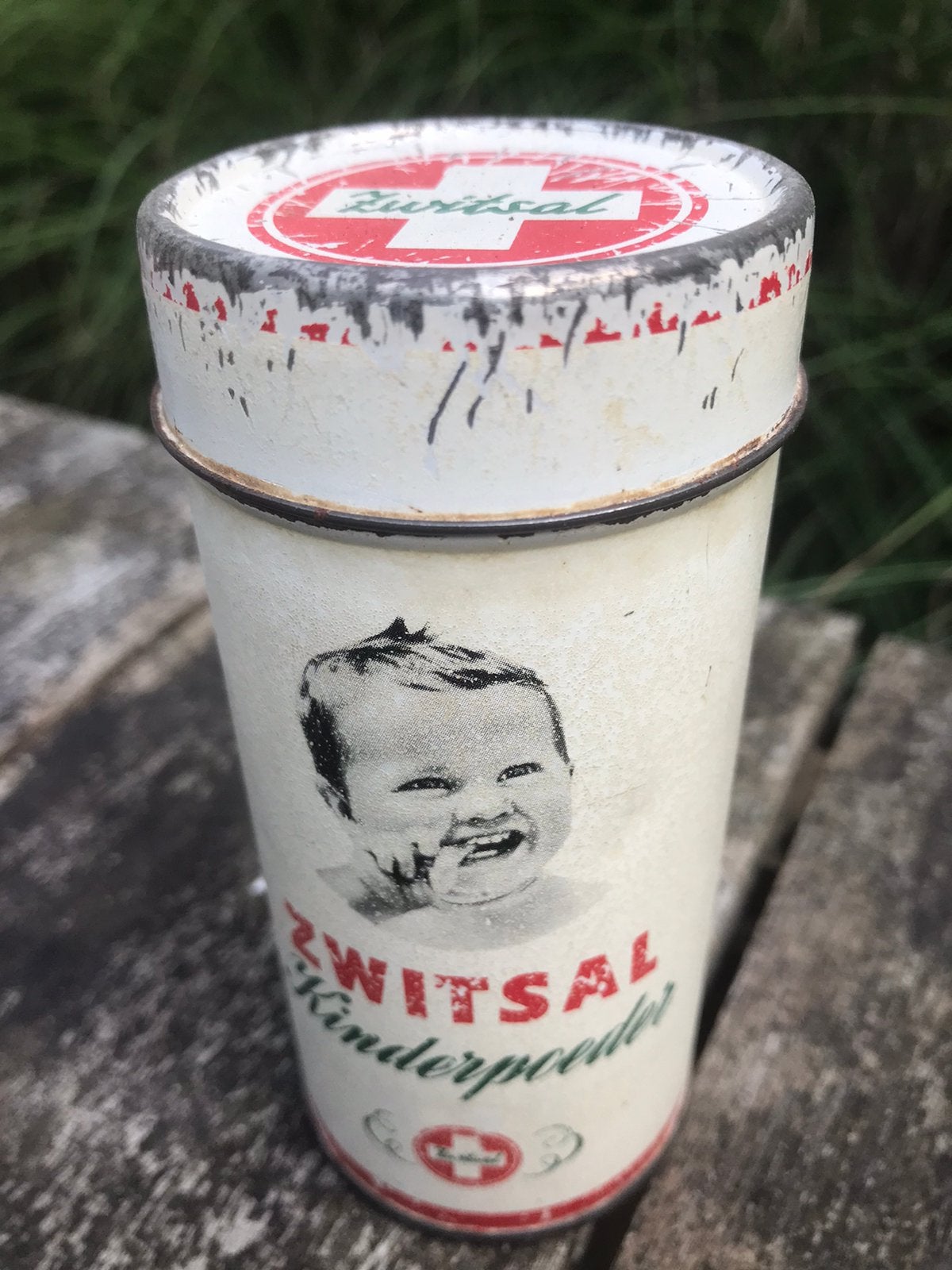 Oud Zwitsal poeder blikje, Ophalen of Verzenden, Gebruikt, Overige