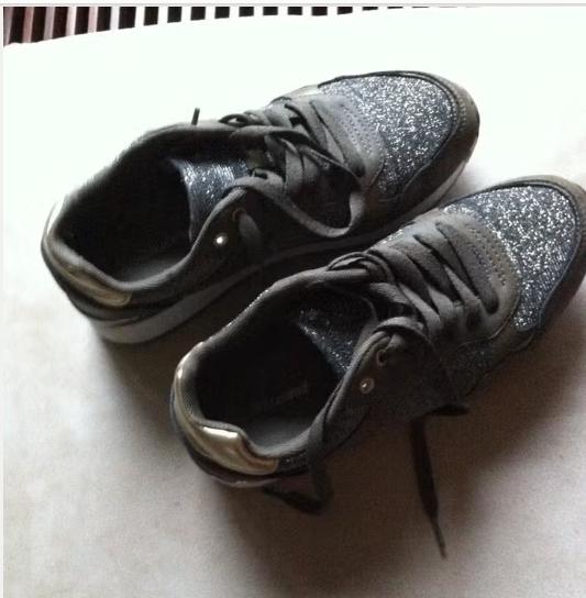 Dames sneakers mt 39 Graceland groen/goud, Kleding | Dames, Schoenen, Ophalen of Verzenden, Graceland, Groen, Sneakers of Gympen