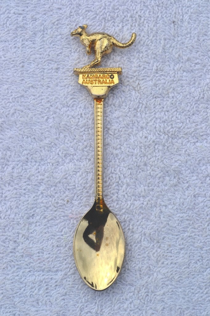 Mooi goudkleurig souvenirs lepeltje. 11.5cm. Nr. 8873, Ophalen of Verzenden