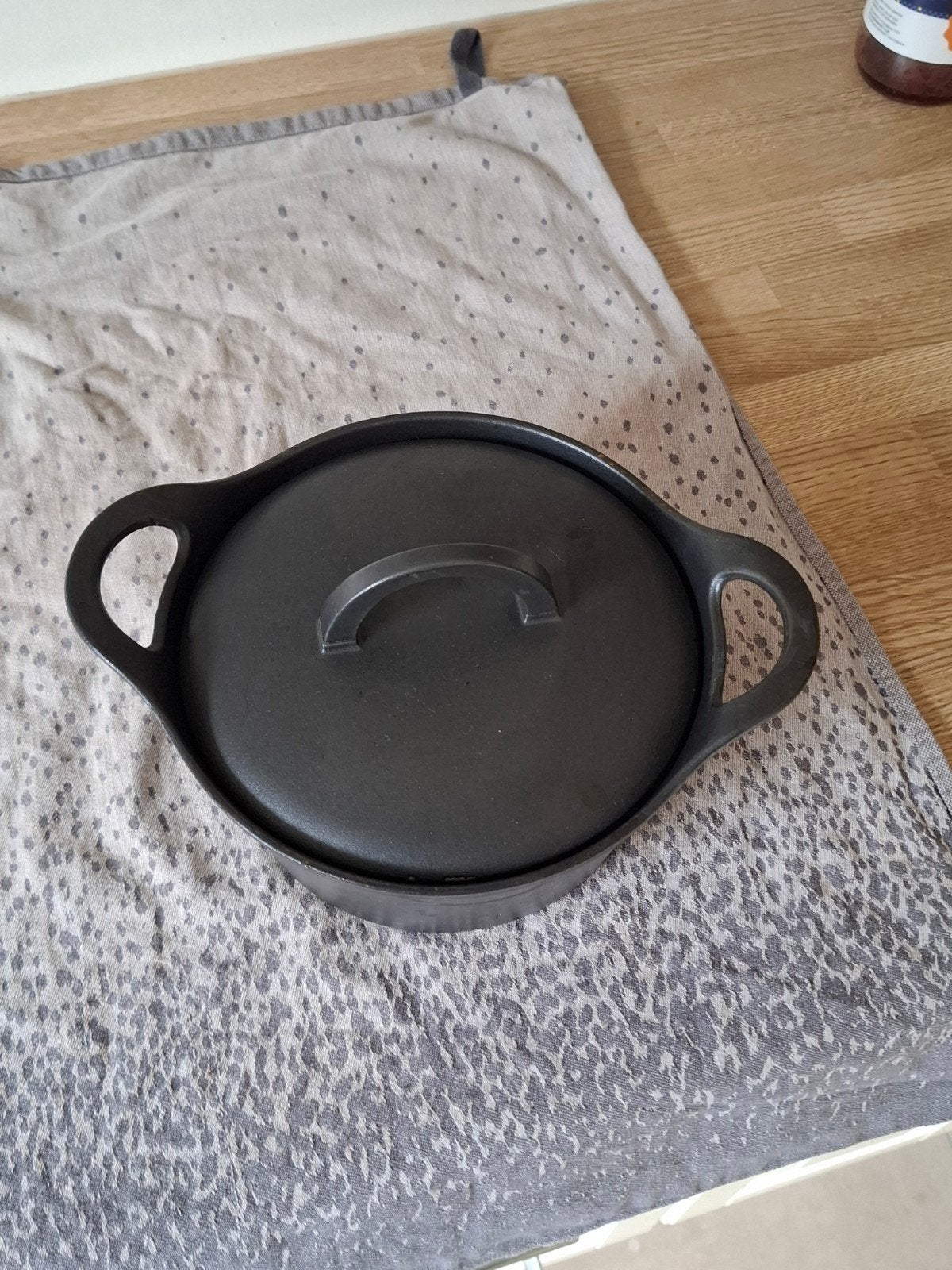 Hackman 20 Gietijzeren Braadpan / Dutch Oven, Huis en Inrichting, Ophalen of Verzenden, Zo goed als nieuw, Overige merken, Braadpan