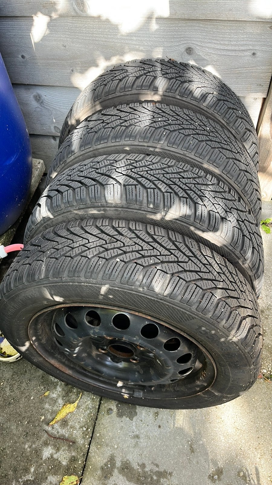 Winterbanden 107/aygo/C1 maat 155/65R14 op staken velg, Ophalen, Zo goed als nieuw