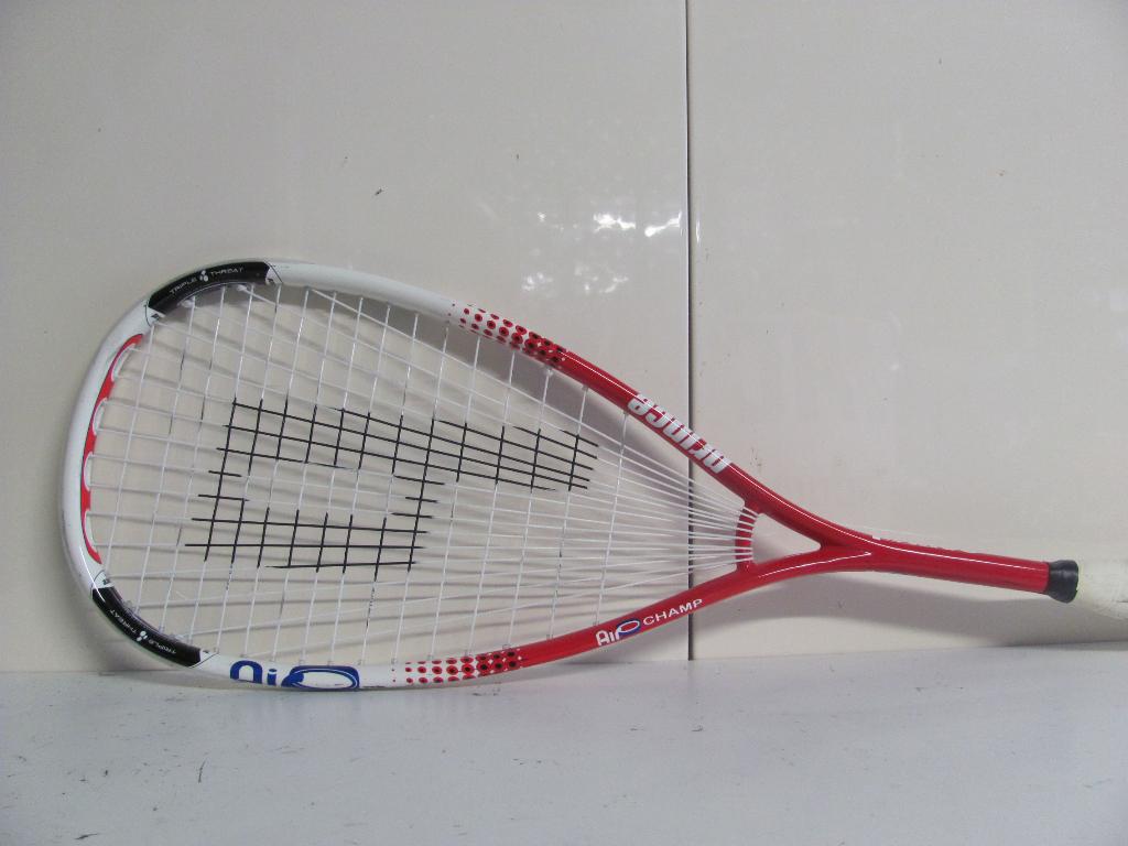 squashracket van Prince airochamp 174gr, Sport en Fitness, Squash, Ophalen of Verzenden, Zo goed als nieuw, Racket
