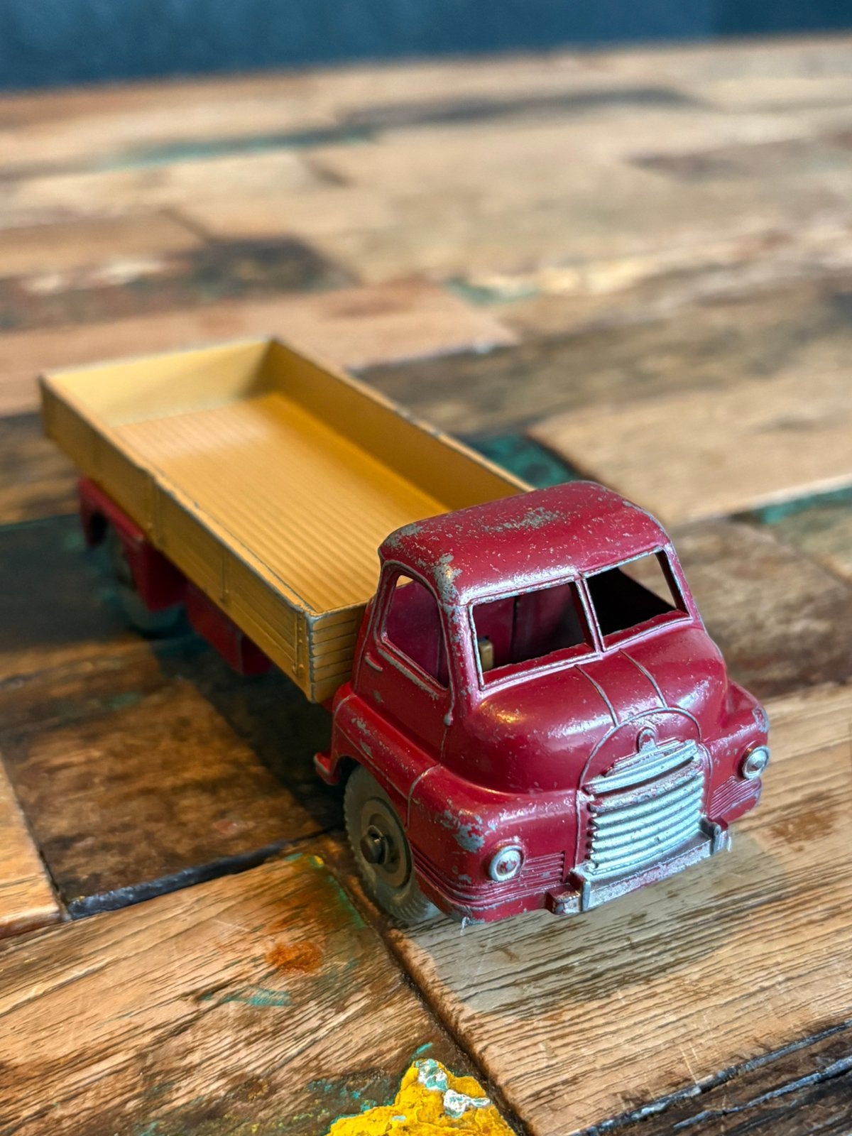 Dinky Toys 522-G Big Bedford Truck – jaren 50 uitvoering, Hobby en Vrije tijd, Ophalen of Verzenden, Gebruikt, Bus of Vrachtwagen