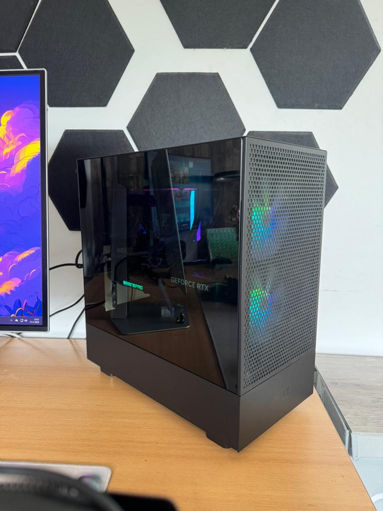 RTX 5080 Ryzen 7 7800X3D game pc, Computers en Software, Ophalen, 32 GB, Zo goed als nieuw, Gaming