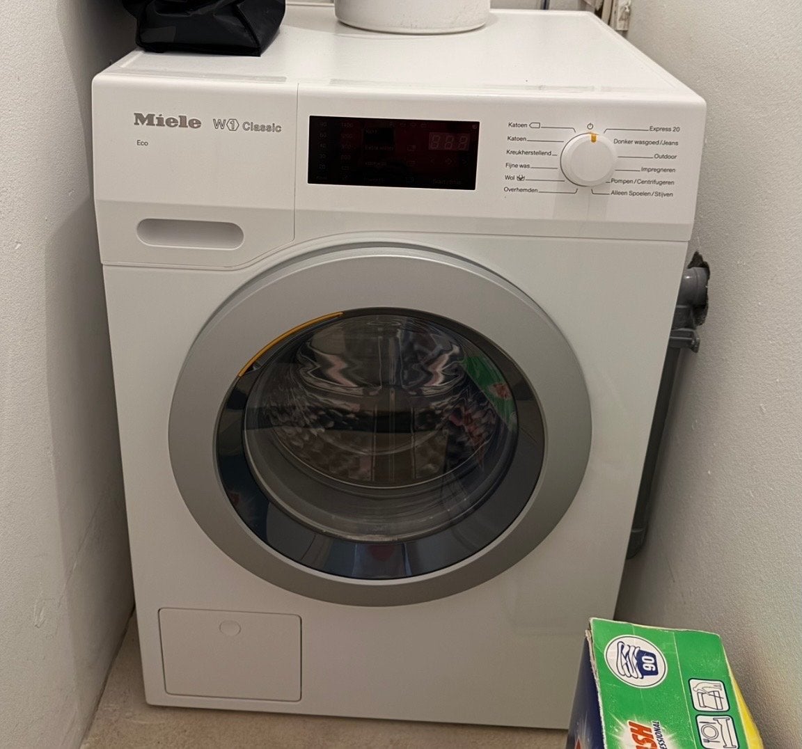 Miele W1 Classic Wasmachine 5 kg, Witgoed en Apparatuur, Wasmachines, Ophalen, 4 tot 6 kg, Voorlader, Kort programma