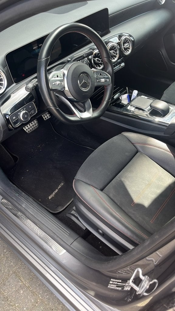 Mercedes-Benz A-Klasse A 250 224pk 7G-DCT 2019 Grijs, Auto's, 4 cilinders, 14 km/l, 75 €/maand, Particulier