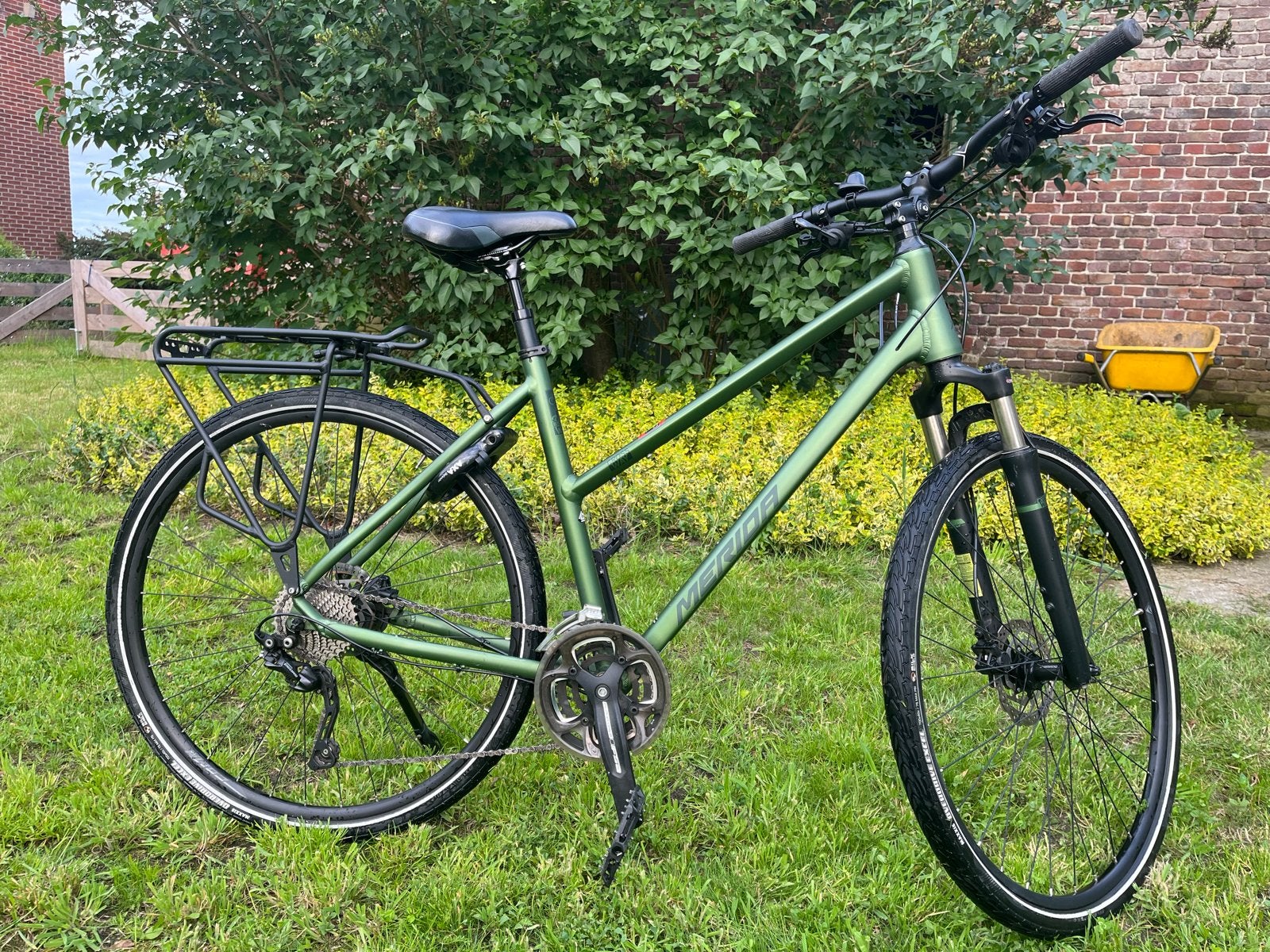 Merida Crossway 300 2023 – maat M (51 cm) - hybride fiets, Fietsen en Brommers, 28 inch, Gebruikt, Schijfrem, Ophalen