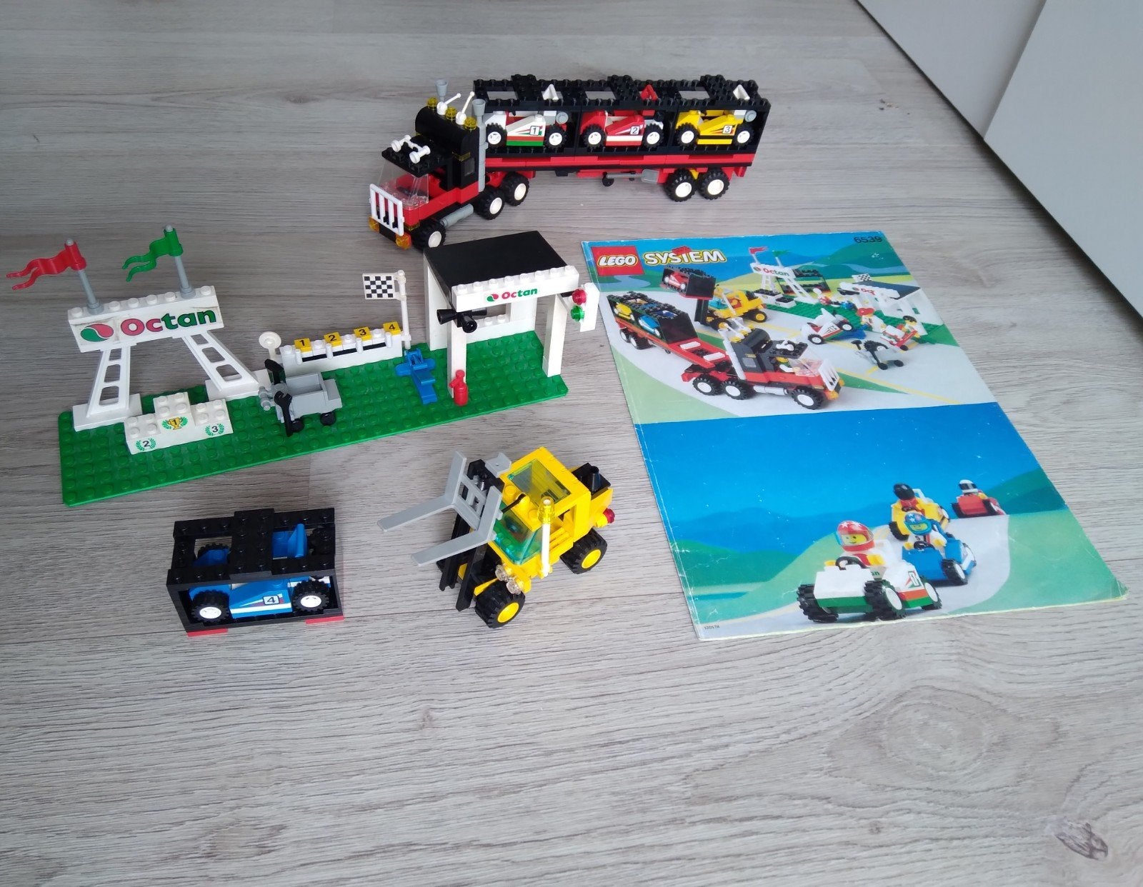 Lego nr 6539 zonder poppetjes, Kinderen en Baby's, Speelgoed | Duplo en Lego, Ophalen of Verzenden, Gebruikt
